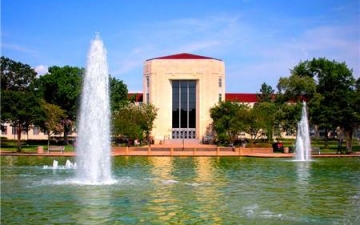 2021年休斯顿大学USNews世界大学排名399，休斯敦大学